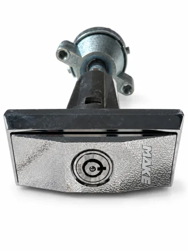 MAKE vending machine door lock with handle